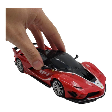 Auto a control remoto Ferrari  FXX K Evo Escala 1:24 Rastar